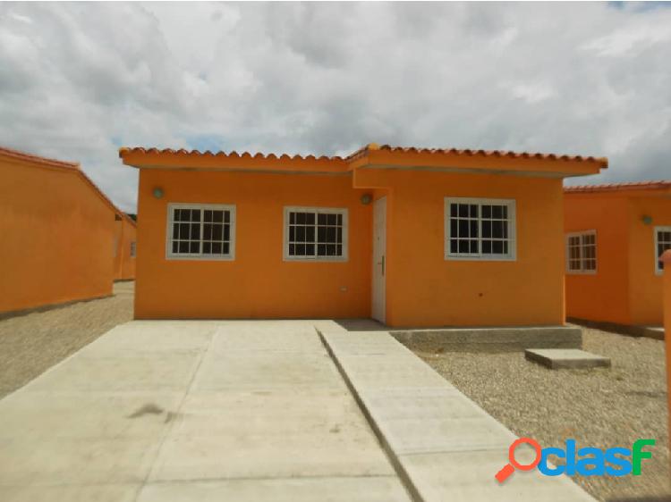 CASA EN VENTA,SAMAN DE TOVAR, CÚA.