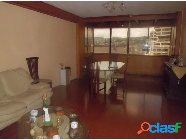 Se alquila apartamento 101m2 2h+s/2b/0p Chacao 0515