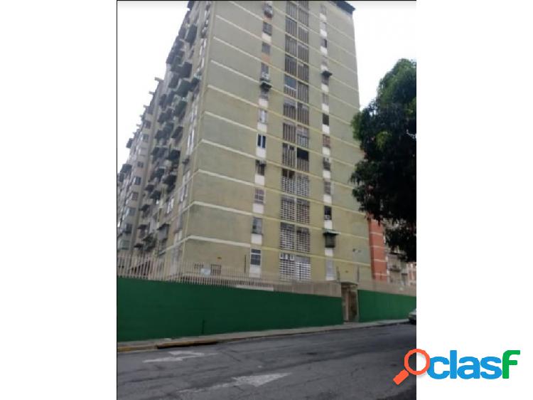 Alquiler de apartamento ubicado en Los Cortijos