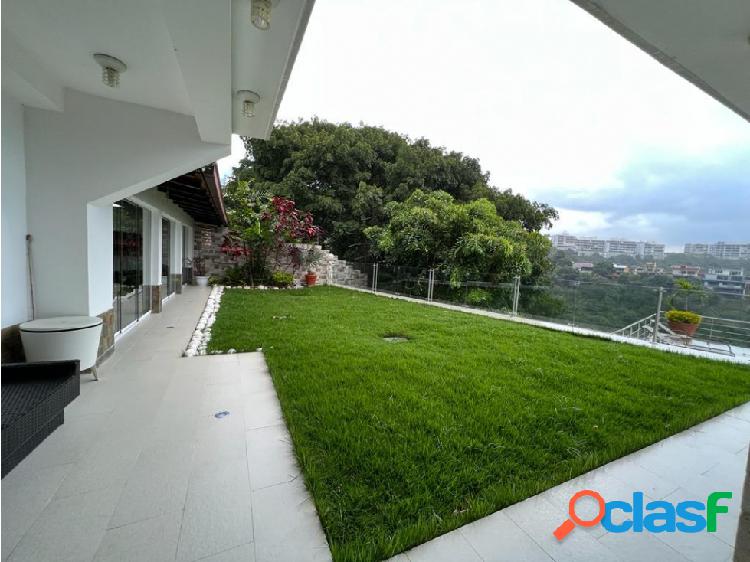 Se Vende Casa 630m2 4h/5b/3p Santa Paula