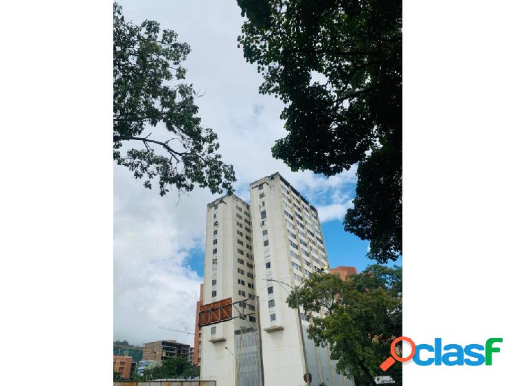 Vendo apartamento 136m2 3h/3b/1p Montecristo 8166