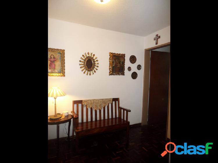 APARTAMENTO LOS NARANJOS-HATILLO 178m2