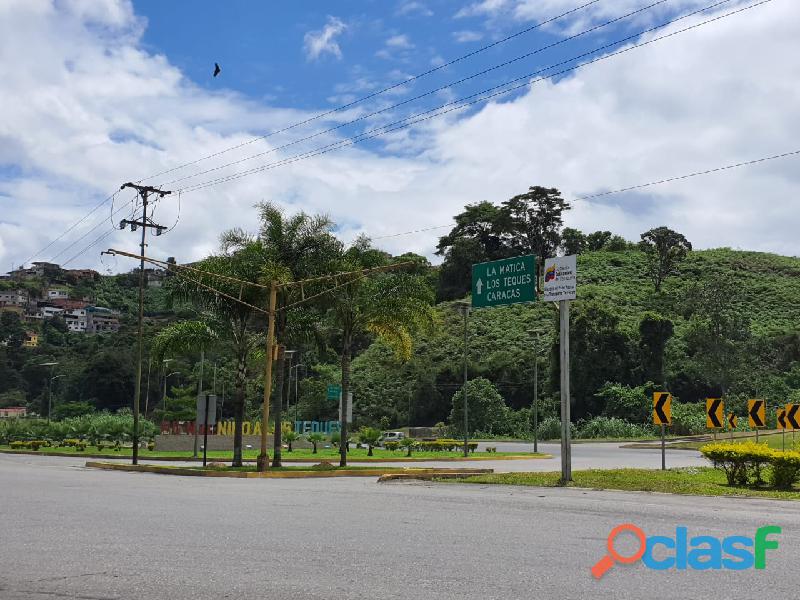 TERRENOURB GUAICAIPURO AV PANAMERICANA MIRANDA LOS TEQUES