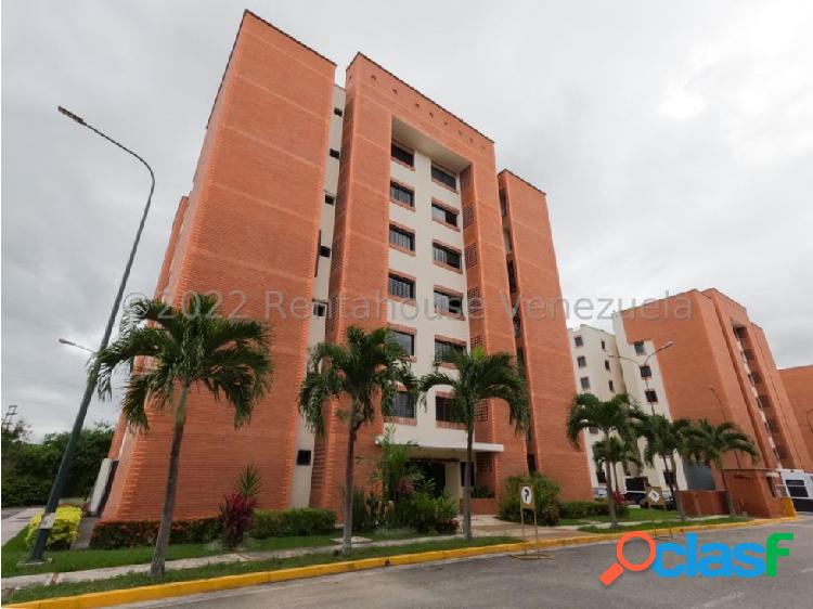 Apartamento en venta Parque Las Trinitarias 23-15645 RM