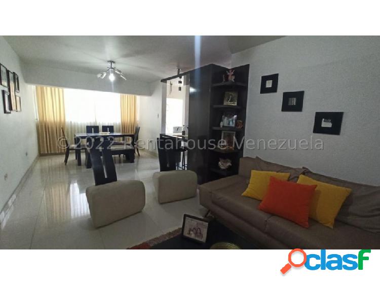 Apartamento en Venta centro de Barquisimeto 23-12275