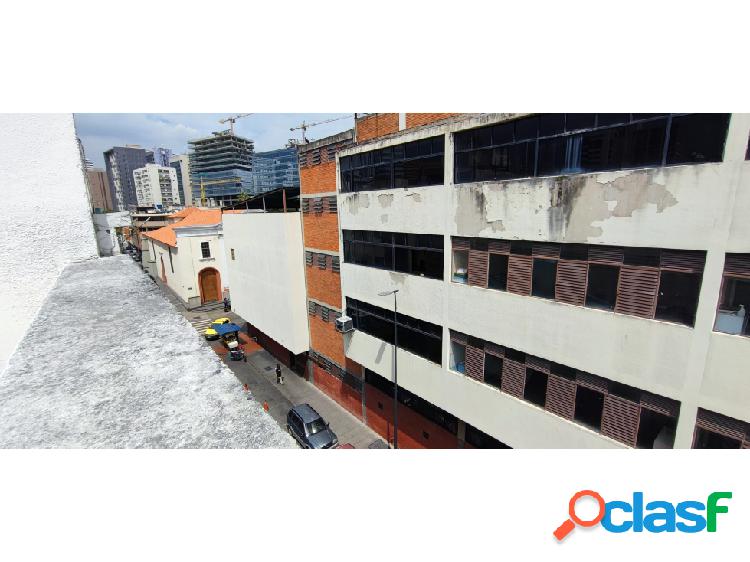VENTA edificio comercial/Industrial en Chacao Ref. 790.000$