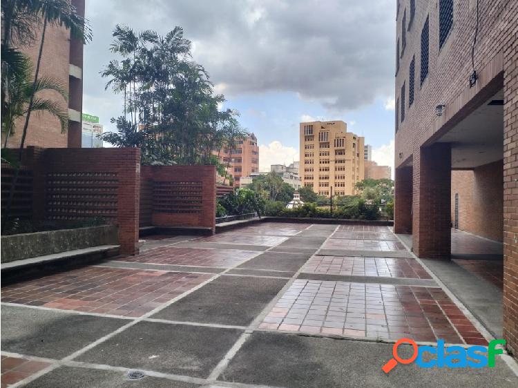 Apartamento en Alquiler Av. Solano 65m2/2H/1B/1PE