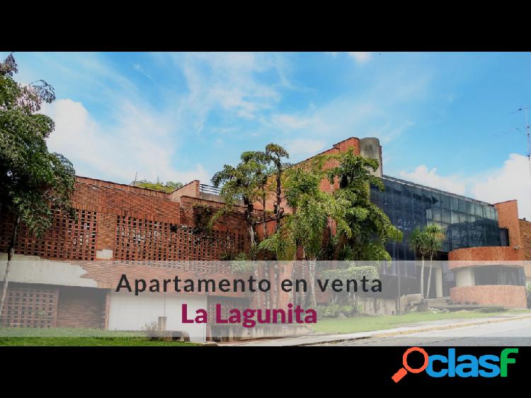 Lujoso y práctico apartamento en PB en venta en La Lagunita
