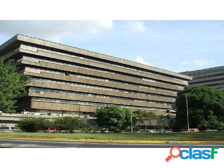Se alquila Oficina CCCT 94m2 Chuao