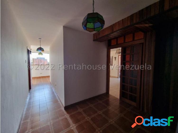 Apartamento en venta este de Barquisimeto #23-16590 Gisselle