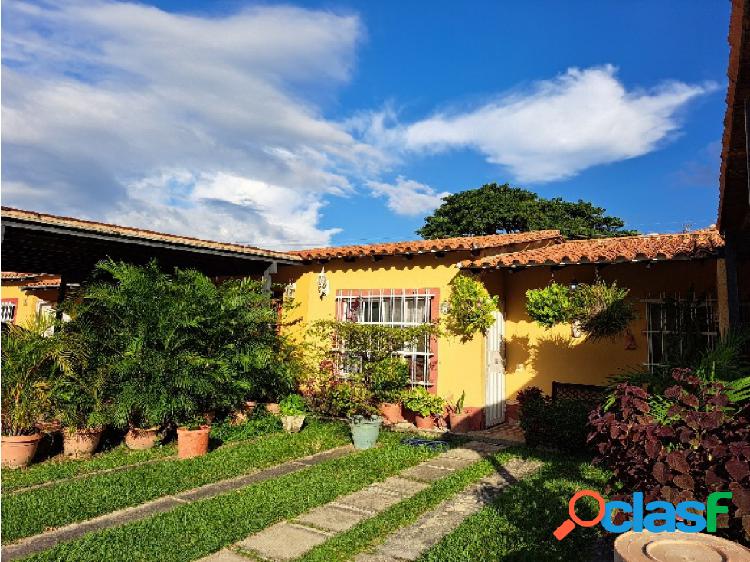 Casa en Valle de Oro, San Deigo, Carabobo - 270 m2 -