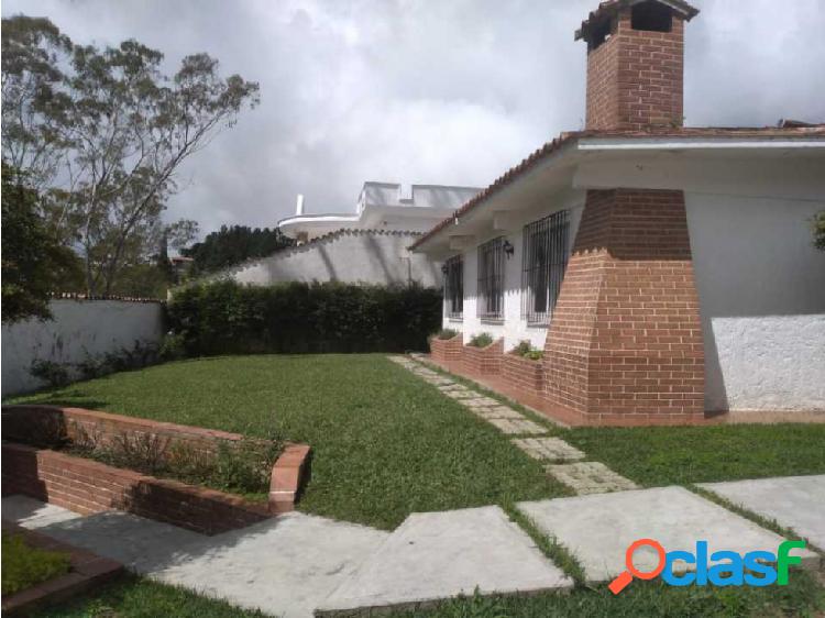 Venta casa 200 m2 4h/2.5b/7p Las Salias 6967