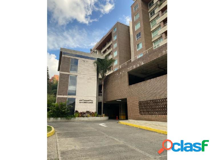 Se vende apartamento 98mts 2H/2B/2E Escampadero