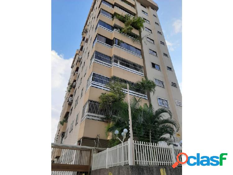 Se vende apto 95m2 3h/2b/1p El Rosal 4437