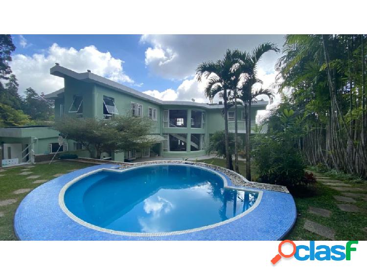 En Venta Casa La Lagunita / Mosteje con Piscina