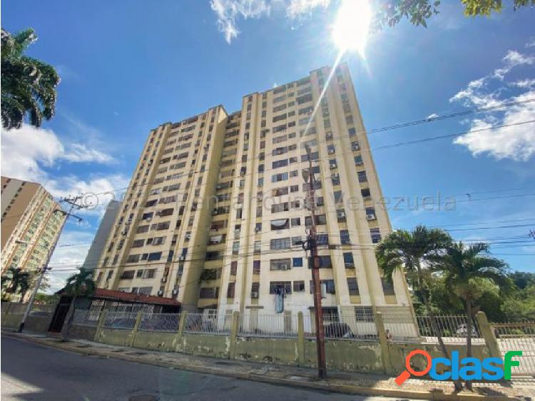 Hermoso apartamento en venta Las Trinitarias KarenG