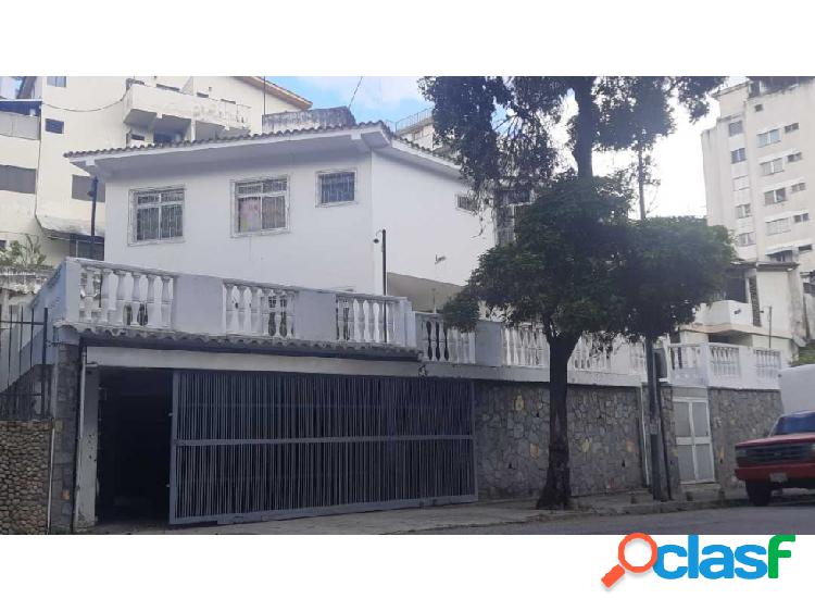 VENTA DE CASA 489m² en EL MARQUES PIE DE CALLE