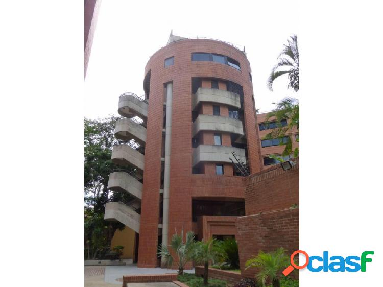 Vendo apartamento 300.24mts2 4h/7b/4pe Sebucán 8213