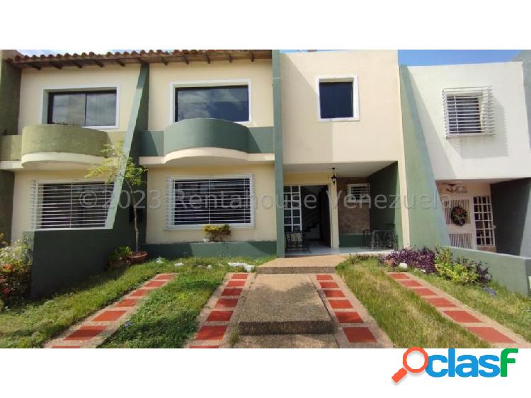 CASA EN VENTA ROYAL PARK CAB 23-18557 Gabriela Irastorza