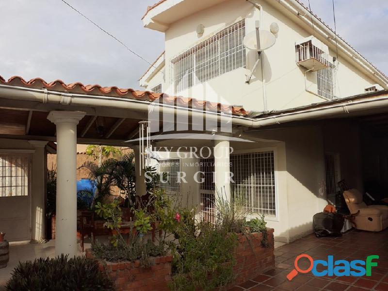 VENDO CASA QUINTA EN CORO