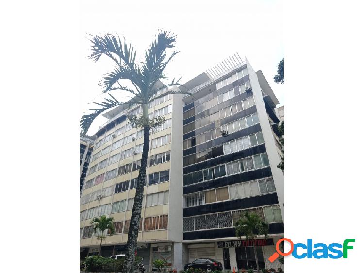 Alquiler de Apartamento en Altamira - frente a la Plaza