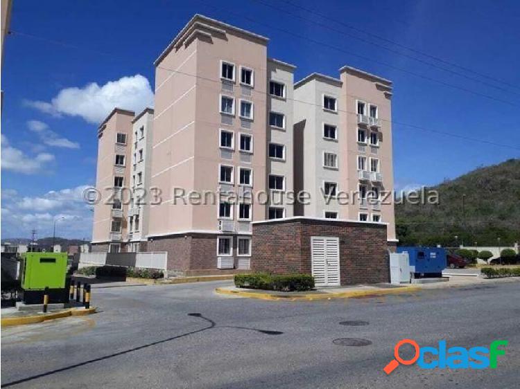 Apartamento en Alquiler Ciudad Roca Bqto #23-19024 $Mariel