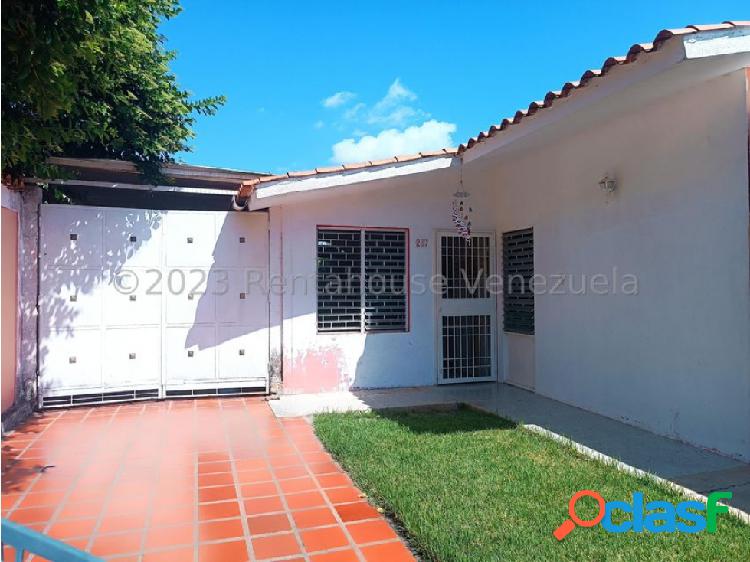 Casa en venta Chucho Briceño Cabudare #23-18583 MV