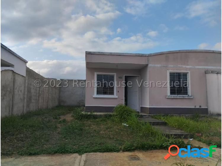 Casa en venta Roca del Norte Barquisimeto #23-19010 MV