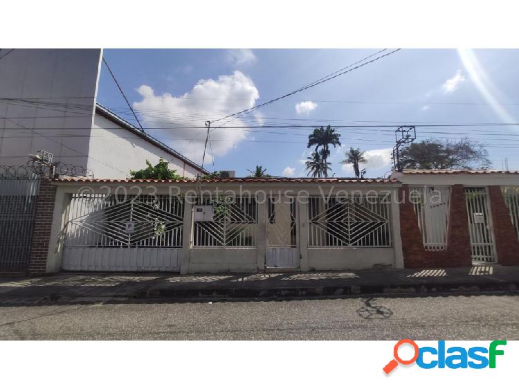 * Jesús Terán Vende Bella Casa en Este de Bqto Flex #: