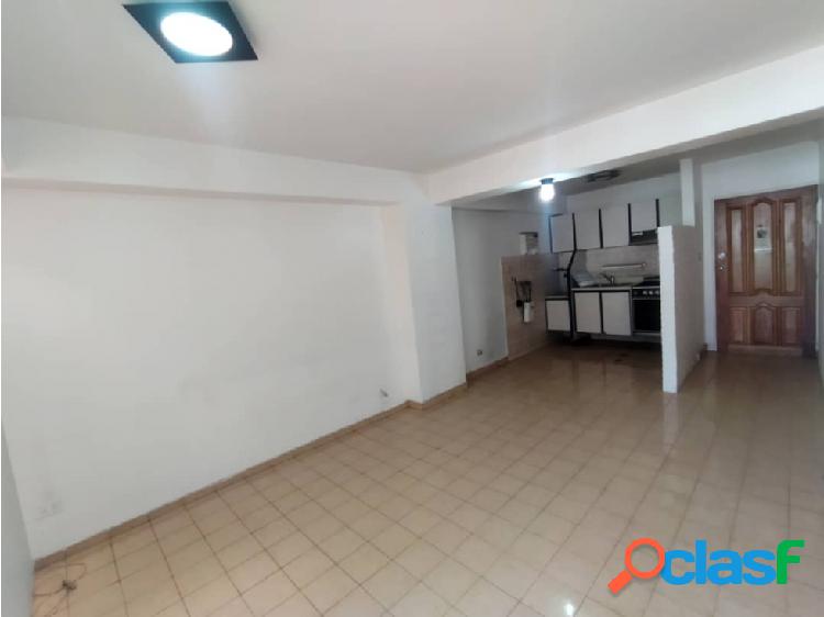 VENDO APARTAMENTO BELLO MONTE (CHACAITO) 2H/1B/ 29.000 JMZ