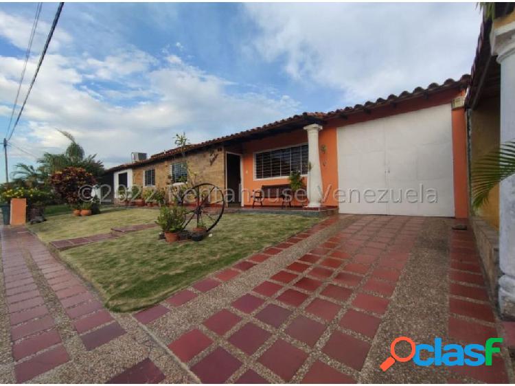 Casa en venta Villas Tabure Cabudare #23-13981 DFC