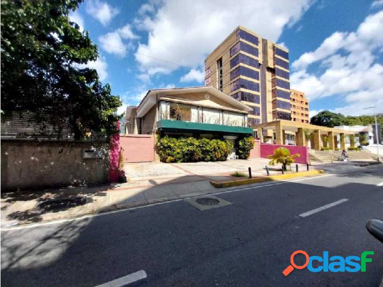 Las Mercedes/ Casa Comercial/ 778M2 / Alquiler / 2 niveles