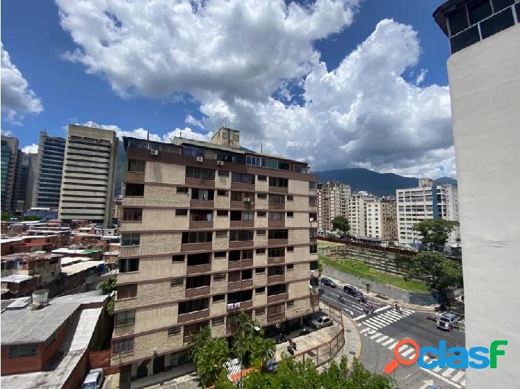 Vendo Hotel en Urbanización Altamira