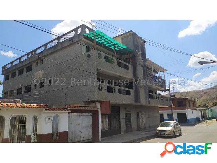 // Apartamento en venta Centro de Yaritagua 23-13078 AS-4
