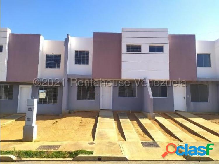 CASA EN VENTA EN CABUDARE, COD. FLEX: 23-1186