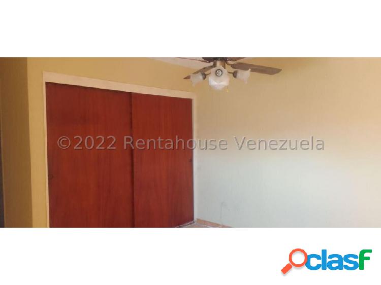 *SD Apartamento en venta al este de Barquisimeto #23-143