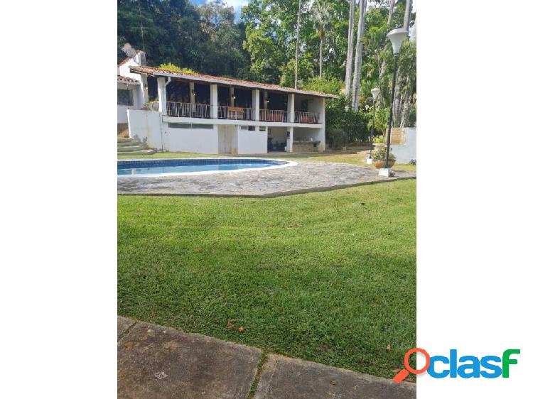 Venta casa 750m2 6h/7b/10p Valle Arriba 5482