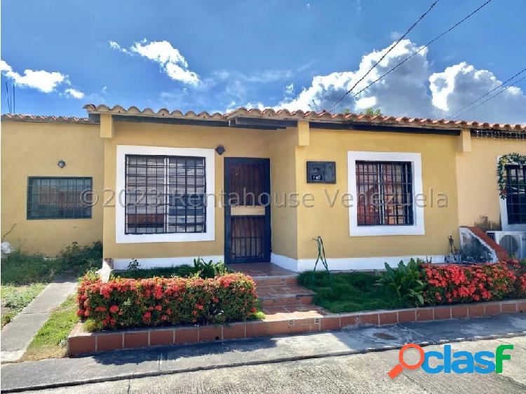 VENTA DDE CASA VILLA ROCA 23-19953 YOLMAR MENDOZA