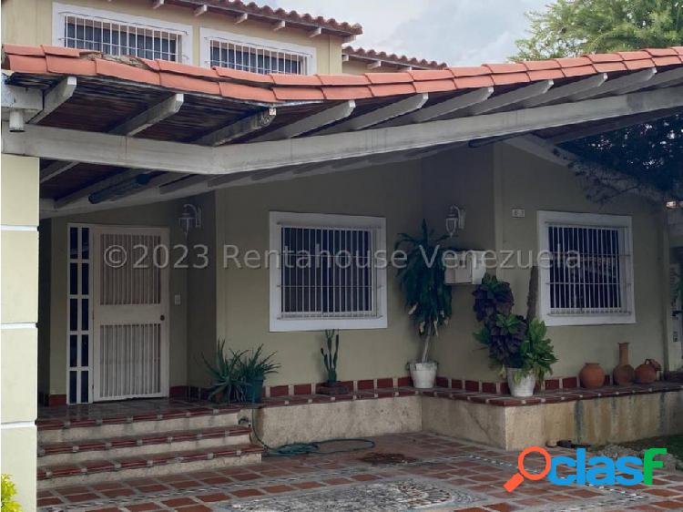 Casa en venta La Mandera Cabudare 23-19952 RM 04145148282