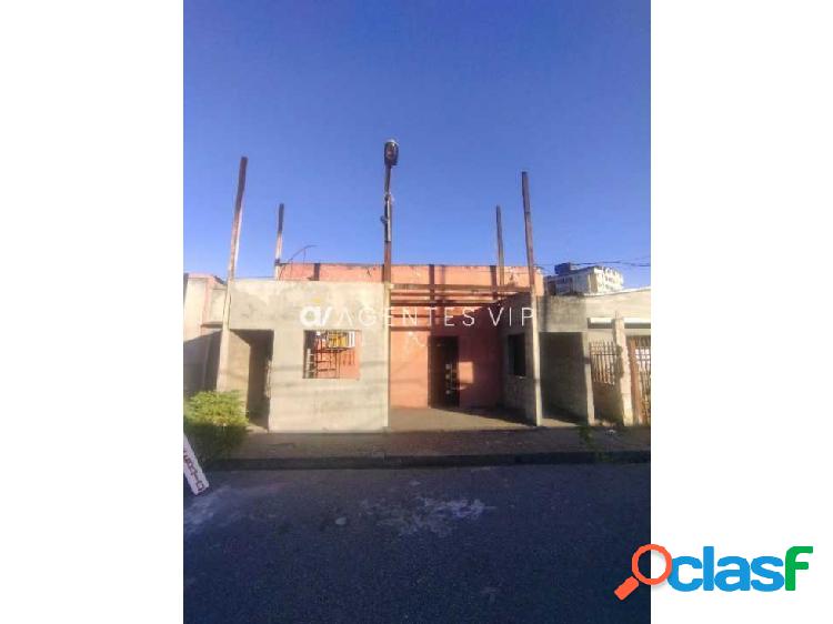 Se vende Casa, Calle 2, Antigua 23 de Enero, Sector La