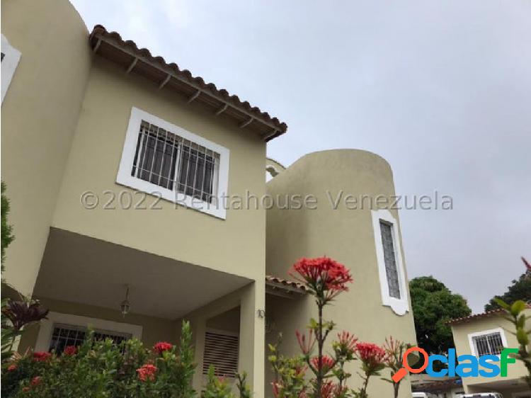 Venta de Casa Cabudare La Romana ·#23-11960 Mildred