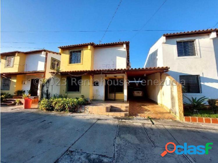 Gabriela 0424-5245033 CASA EN VENTA VILLA ROCA 2 CAB