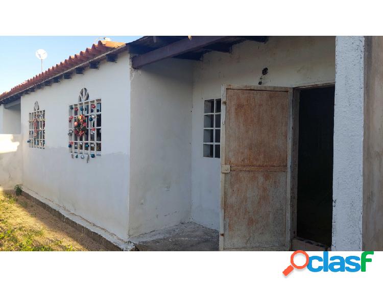 SE VENDE CASA OBRA GRIS LA ESTANCIA, TIPURO II