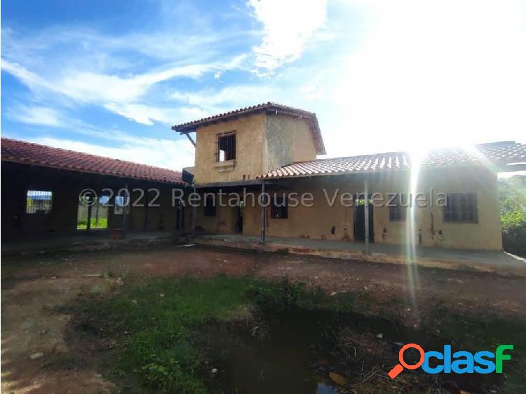 // Casa en Venta Este Barquisimeto colinas de santa Rosa