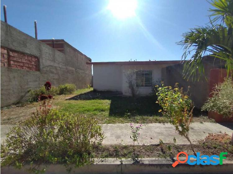 Casa en La Urbanizacion El Bosque Cagua, Aragua.