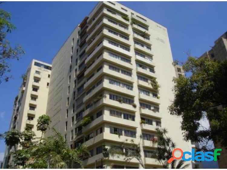 Alquiler de apartamento en Campo Alegre