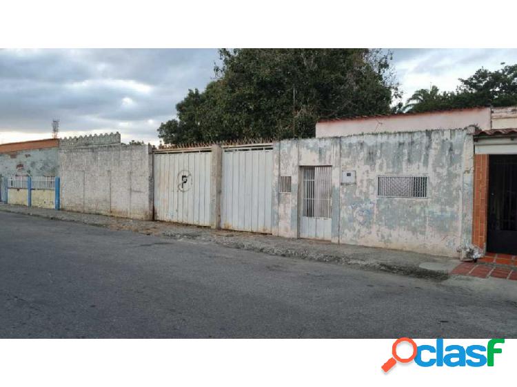 VENTA DE TERRENO CON BIENECHURIA CARRERA 12 ENTRE CALLES 59