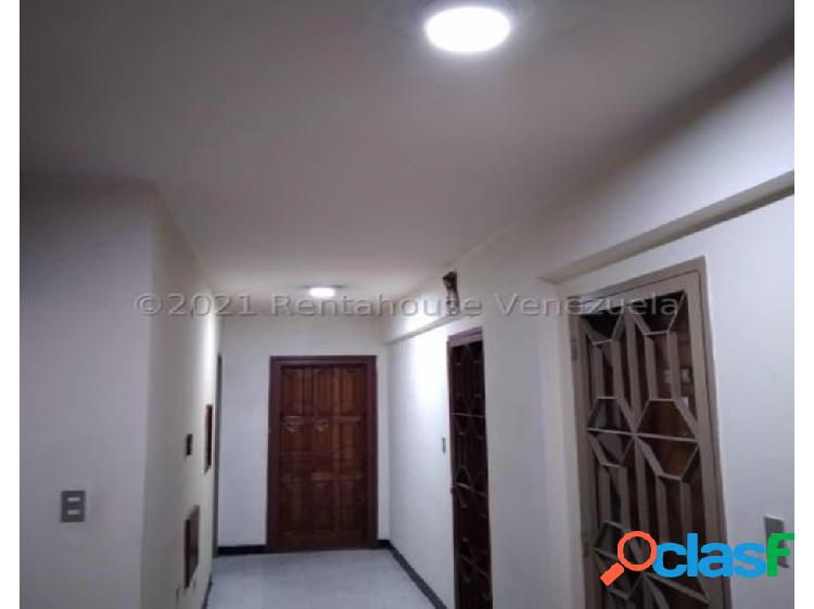 Apartamento en Venta Edif. Bislar Zona Centro Bqto 22-5 FCS