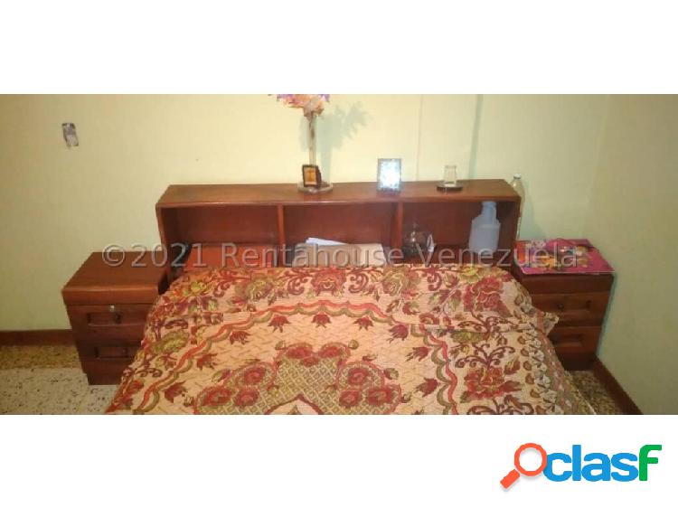 Casa en Venta Santa Isabel Zona Oeste Bqto 21-24410 FCS