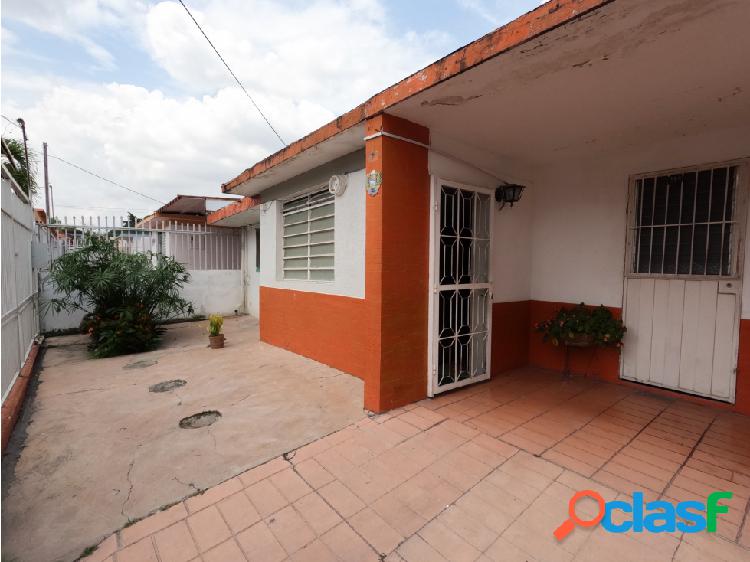 Casa en venta Patarata II. Barquisimeto.23-21736AMR